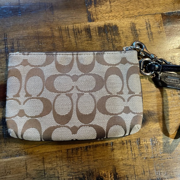 Coach Wristlet - Picture 2 of 4